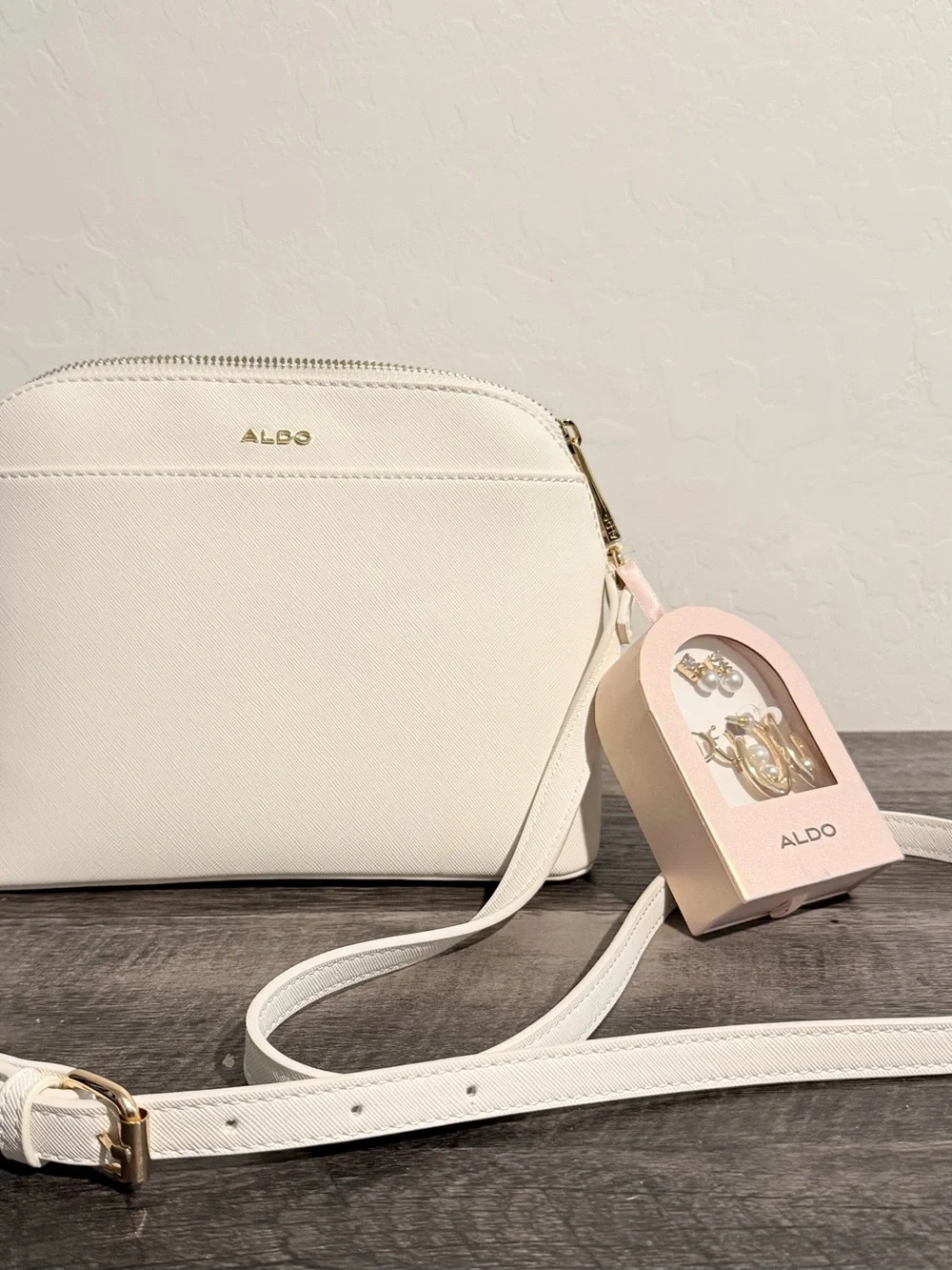 Aldo Cream White Crossbody Bag with Gold Hardware